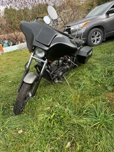 90’s motorcycles looking to trade for 500 cc or bigger ATV or 150 cc or bigger dirtbike 1100 cc Hond...
