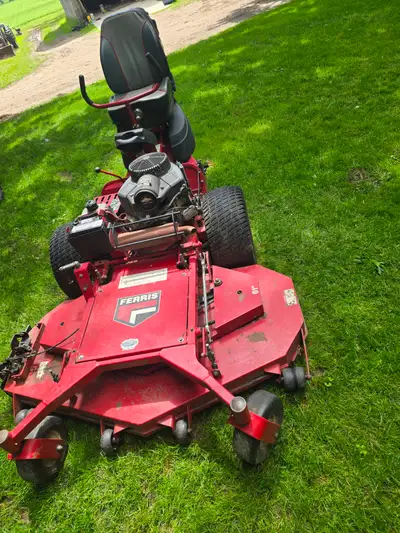 2017    61 inch Ferris ProCut professional series lawn mower, View more