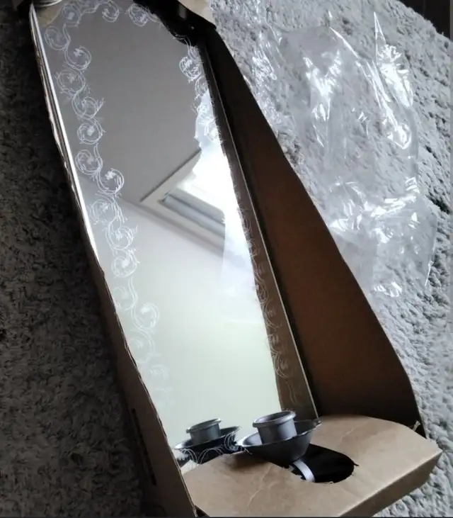 3 Brand New Mirrors With Candle Holders in Home Décor & Accents in Edmonton - Image 4