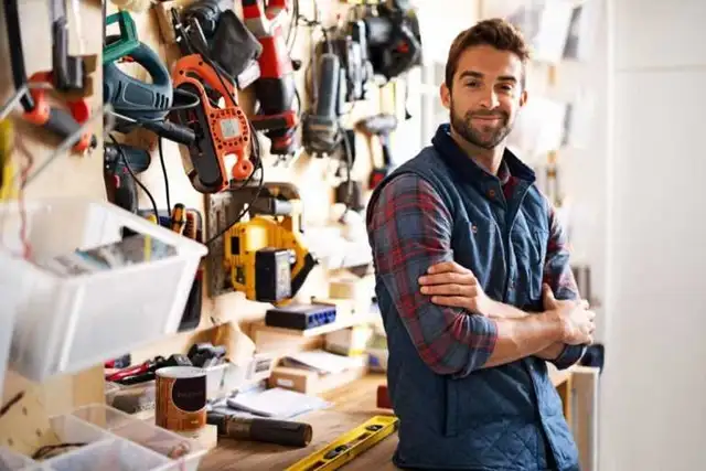 Handyman Available466866993754296323