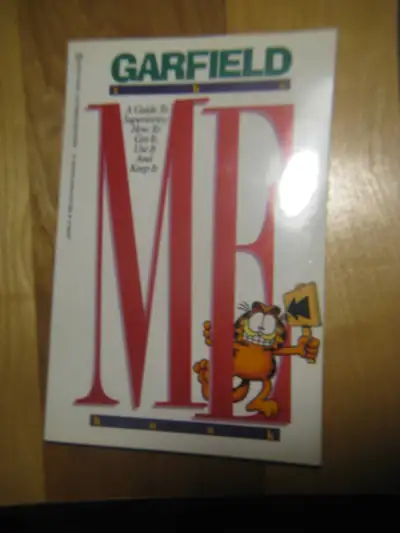 Livre GARFIELD A Guide To Superiority : How To Get It, Use It An, View more