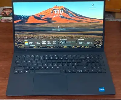 Dell inspiron 15 3520 with 15” touch screen windows 11 Intel, View more