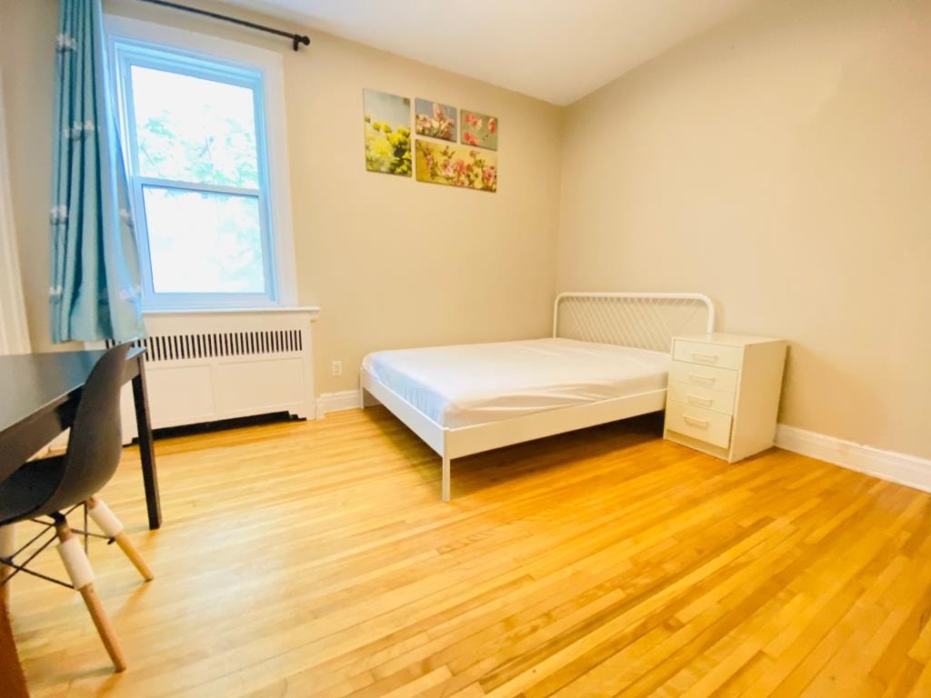Rooms near metro station for rent — photo 1