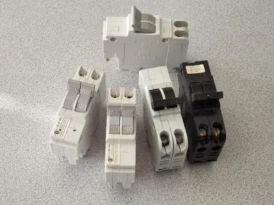 40A Federal Pioneer Breakers, View more
