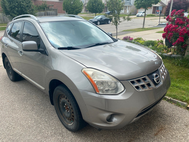 2011 Nissan Rogue SL AWD in Cars & Trucks in Kitchener / Waterloo - Image 2