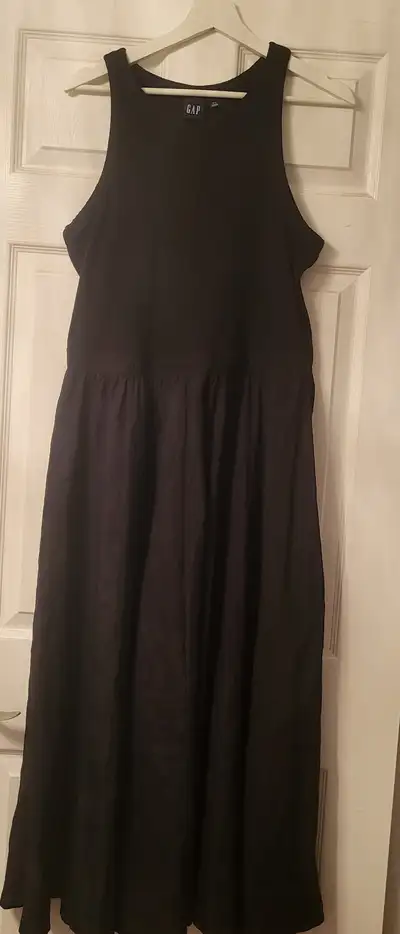 Gap Textured Crinkle Midi Dress, View more