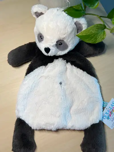 "There’ll be no need to count sheep when Baby is snuggled up with our cuddly plush Sshlumpie! The so...