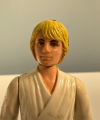 Star Wars Farmboy Luke Figure