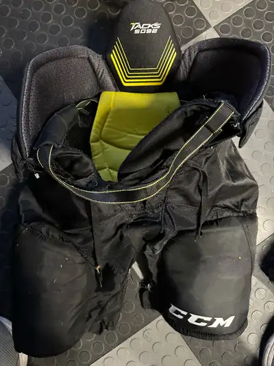 CCM Tacks 4092 Hockey Pants large, View more