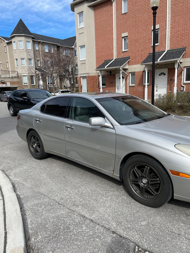 Lexus ES300 in Cars & Trucks in City of Toronto - Image 4