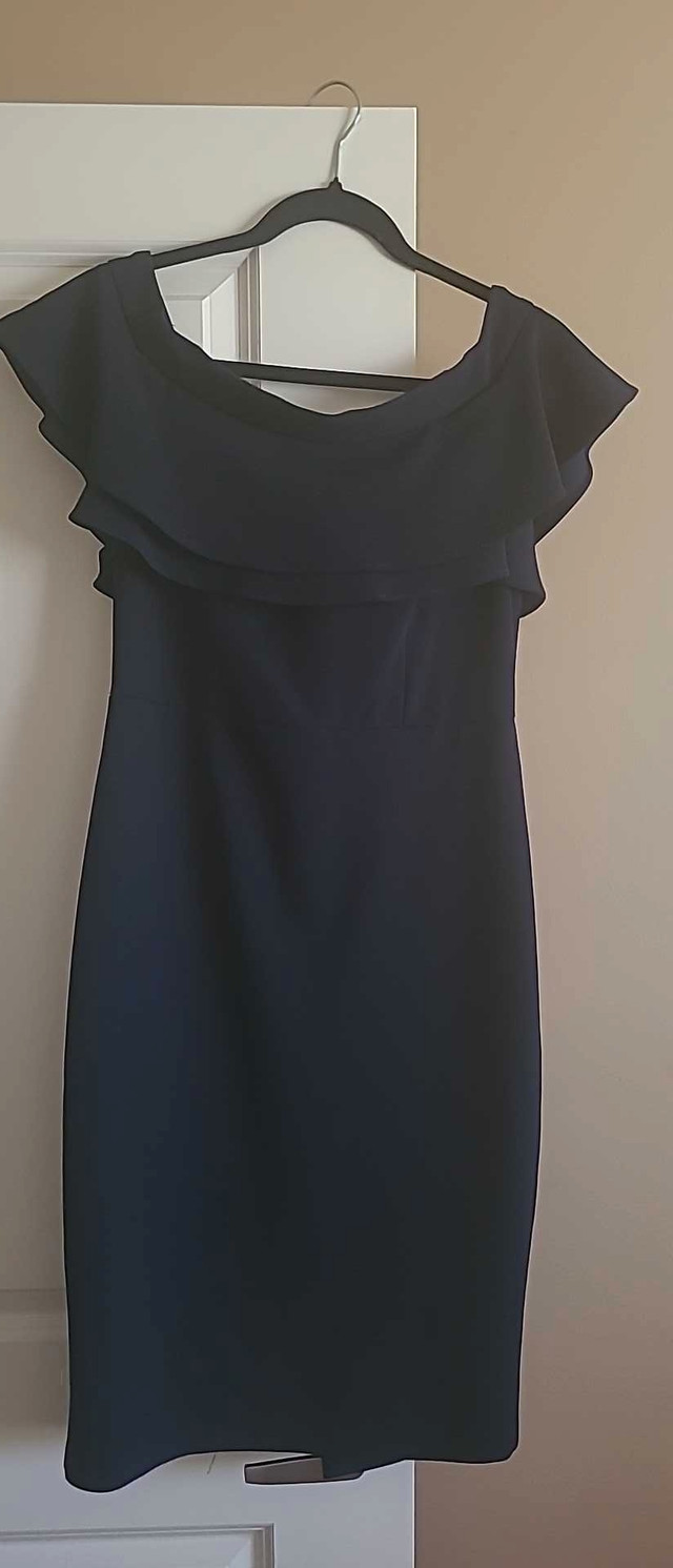 Ladies Le Chateau dress in Women's - Dresses & Skirts in Regina