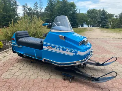1971 Snojet Starjet Deluxe with 338 Yamaha twin. Upgraded carb and intake. Great nostalgia. Boggy wh...