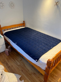 Couverture lourde / lestée lit simple