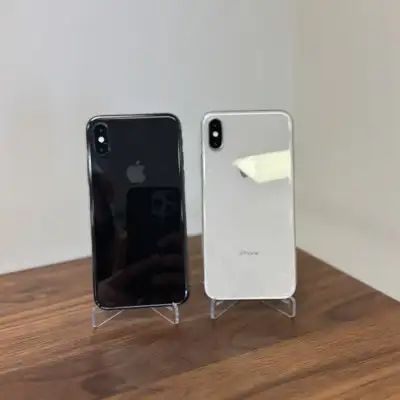 iPhone X 64GB Unlocked , View more