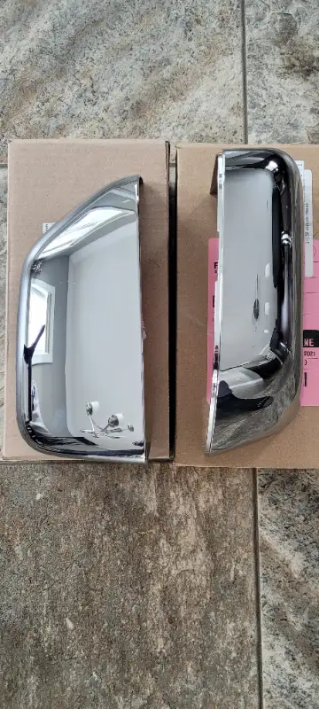MUST SELL NEW Ford F150 - SuperDuty Mirror Caps - 2017-2021 FIT F150 and SUPERDUTY HC3B-17D742-CAW -...