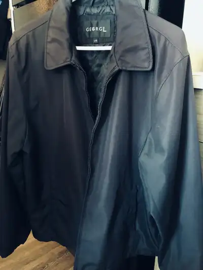 Men’s Large Black Quilted Lined Zippered Jacket (With pockets), View more