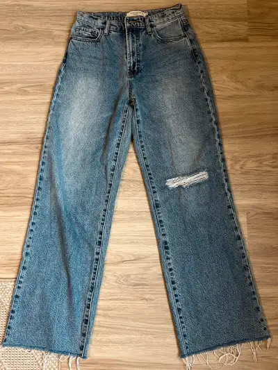 Woman’s jeans, View more