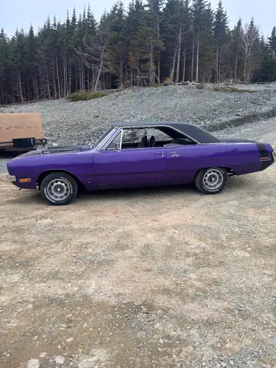 Project 1971 Dodge Dart, 318 4 barrel, auto. 8 3/4 rear end, drum brakes, power steering, aluminum r...