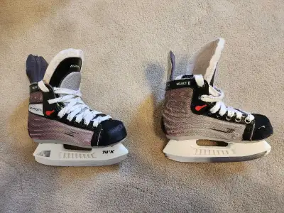Bauer Select II Youth Skate Size 11D, View more