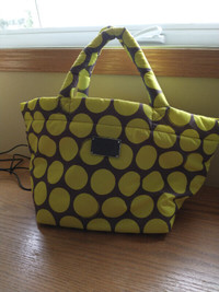 Japanese design tote bag with zipper