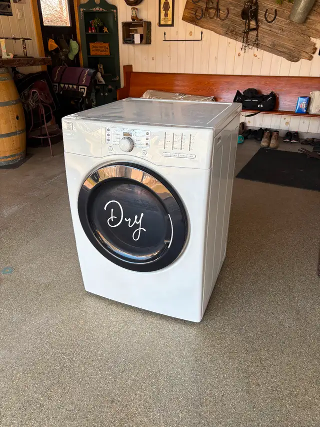 Dryer for sale in Washers & Dryers in Belleville - Image 2