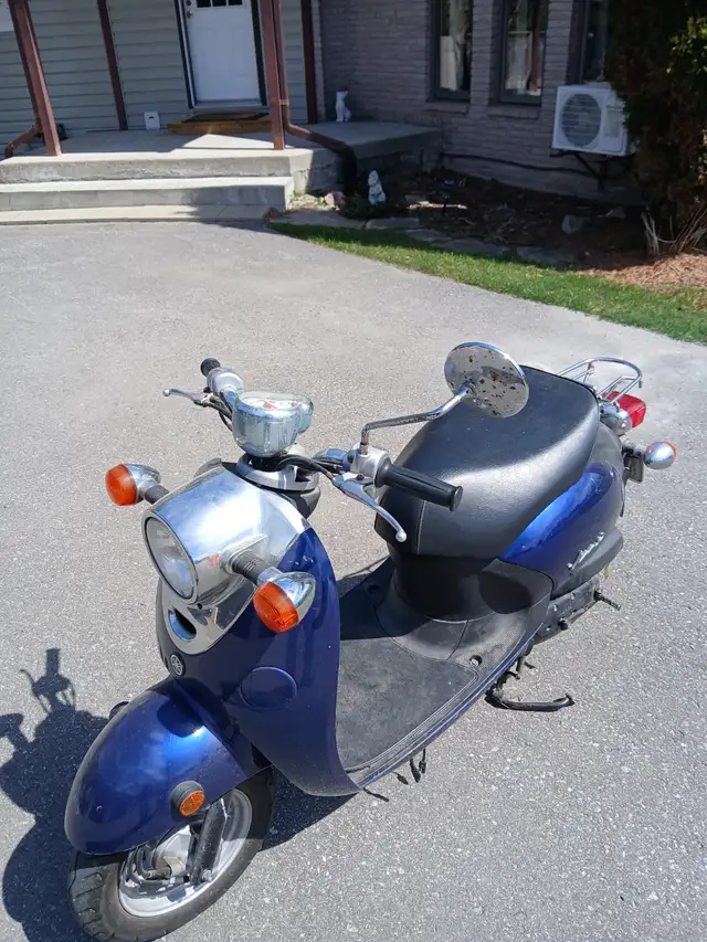 2009 yamaha vino 50cc in Scooters & Pocket Bikes in Peterborough - Image 4