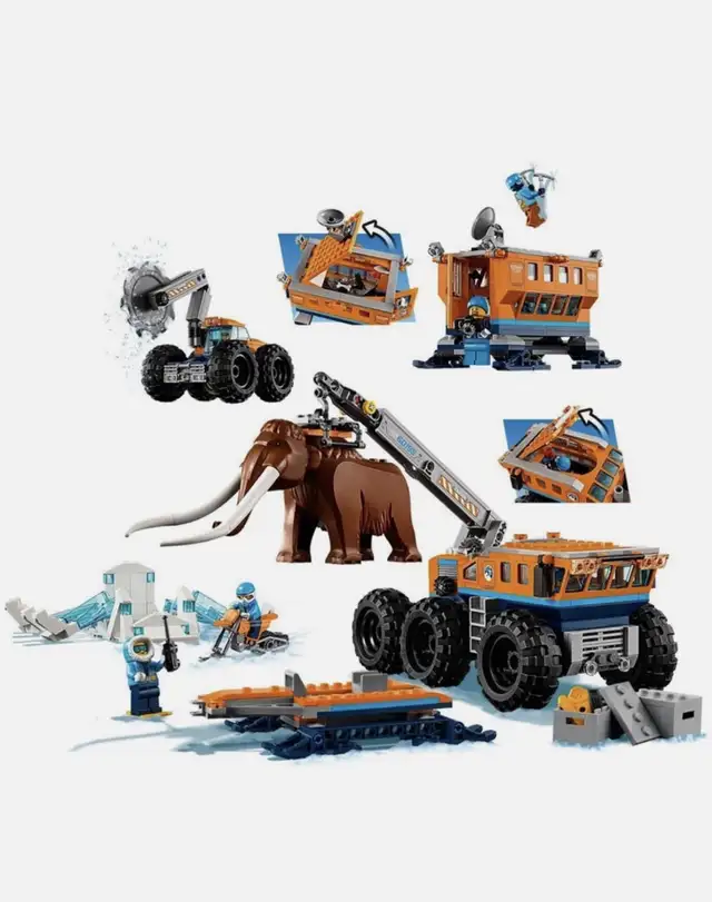 LEGO City Arctic Mobile ExplorationBase 60195 in Other in Mississauga / Peel Region - Image 5