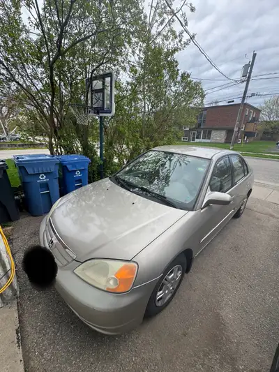 2001 Honda civic in great working condition for sale. The car comes with a set of winter tires and S...