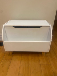 Wooden Toy Box/Bench with Safety Hinged Lid, White