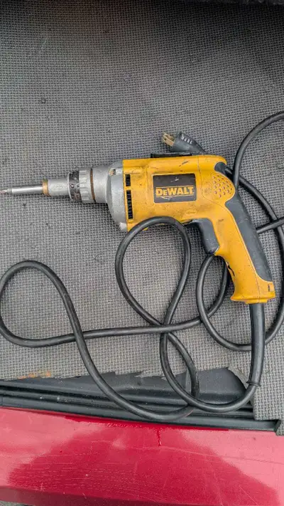 Dewalt dw272 vsr drywall screw gun, View more