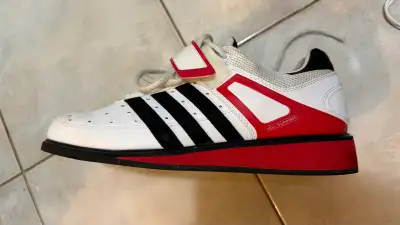 Adidas Power Perfect II Weightlifting Shoes Size: 9. Worn only in the gym for about 3 months, so sti...