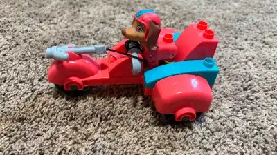 PICKUP LOCATION: Cranston SE. Non-smoking, no pets. E-transfer preferred. No holds without payment S...