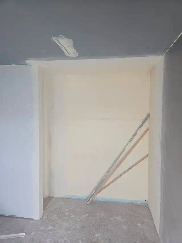 Drywall renovations patch work62863250814593121