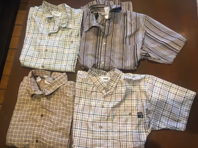 Vêtements adaptés pour homme en perte d'autonomie 1 Polo manche longue grandeur small 5$ 4 chemises...