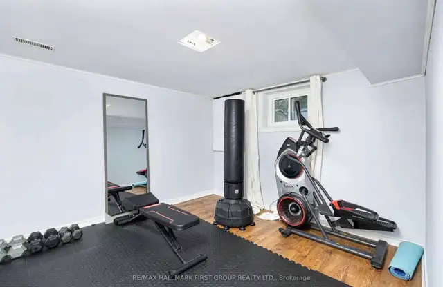 2 Bed 1 Bath Basement For Rent in Long Term Rentals in Oshawa / Durham Region - Image 6