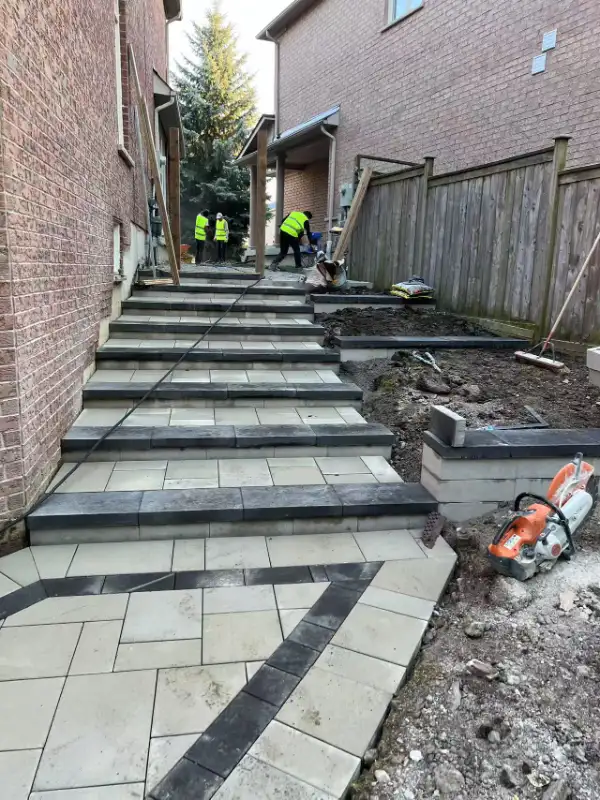 Interlocking/Hardscaping/fence/deck/retaining walls 2025 sale!62863240554753123