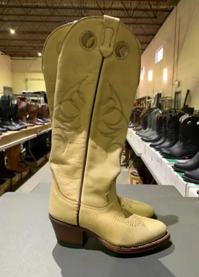 Brand New Go Western Stampede Leather Cowboy Boots in Men's Shoes in Calgary - Image 9