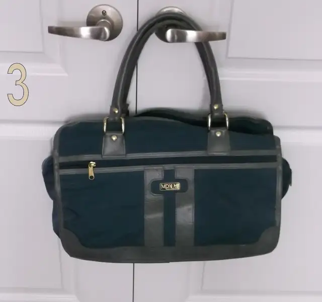 4 BAGS, TOTE, DUFFLE, GEAR BAGS, TOOL, EQUIPMENT BAG in Other in Oakville / Halton Region - Image 5