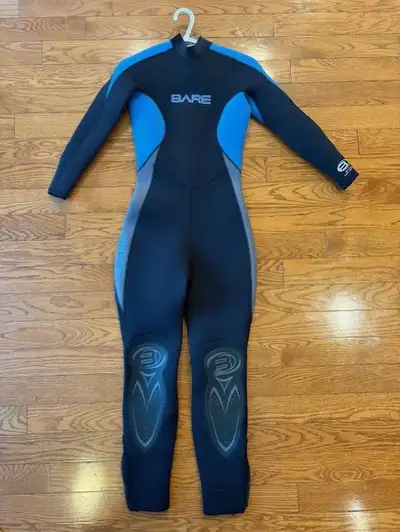 Women's Bare 5/4mm Wetsuit - size 6, View more
