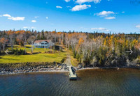 4 Bed 4 Bath 4 acres on the Bras d'Or