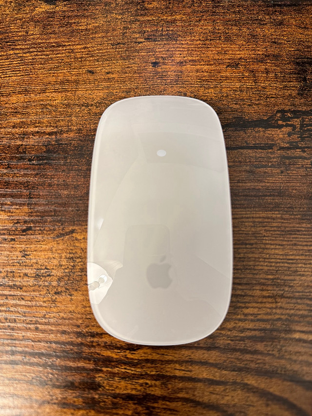 Apple Magic Mouse (Never used) in Mice, Keyboards & Webcams in City of Toronto