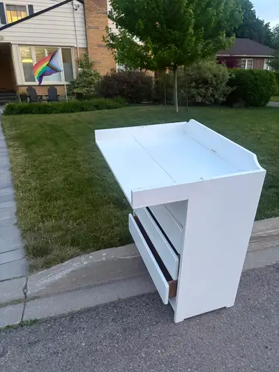 Chest of drawers/baby table, View more