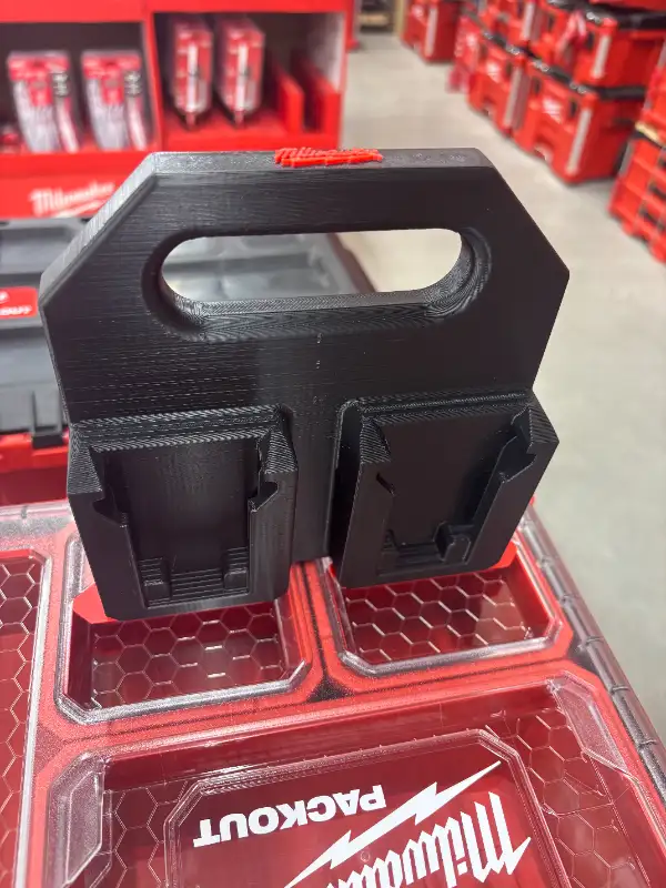 Milwaukee M18 Battery Caddy Holder (4 or 6 Batteries), Packout in Power Tools in Markham / York Region - Image 11