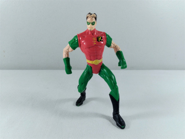 Vintage Kenner Total Justice 5" ROBIN Action Figure in Arts & Collectibles in Moncton