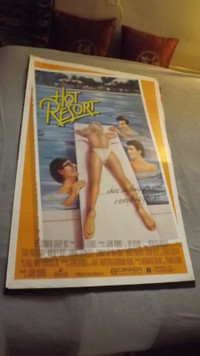 "HOT RESORT" 1985 MOVIE POSTER/BRONSON PINCHOT/SEXY BIKINI GIRL