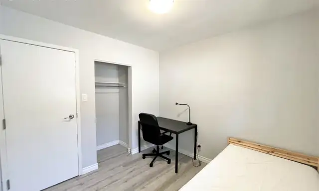  Renovated & Furnished Student Rental – Near CC, UW & WLU in Long Term Rentals in Kitchener / Waterloo - Image 4