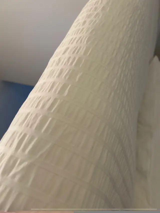 Ikea Twin Duvet, White Cover and Pillow Case in Bedding in Ottawa - Image 5