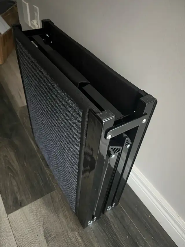 Dog Ramp for Car, Portable Folding Pet Stair Ramp in Accessories in Kitchener / Waterloo - Image 10