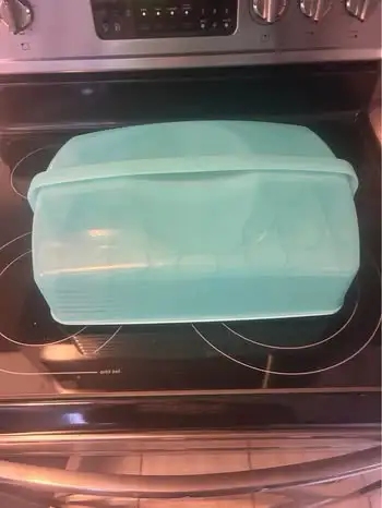 Tupperware, Rectangular Cake and Cupcake Carrier Holds 18 Cupcakes Asking $15