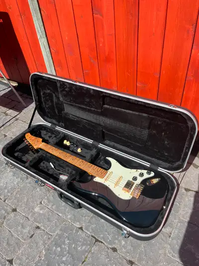 Xotic Pro2 Guitar_$3400.00, View more